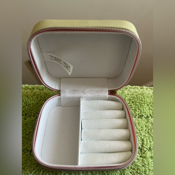 Icing Jewelry box - Picture 3 of 4